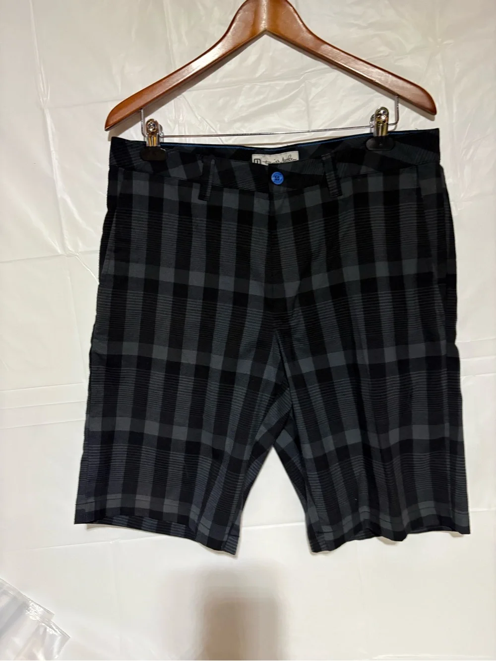 Travis Mathew modern flat